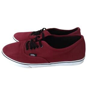 Vans burgundy lace up athletic shoes sz 7 Womans casual streetwear comfort flats